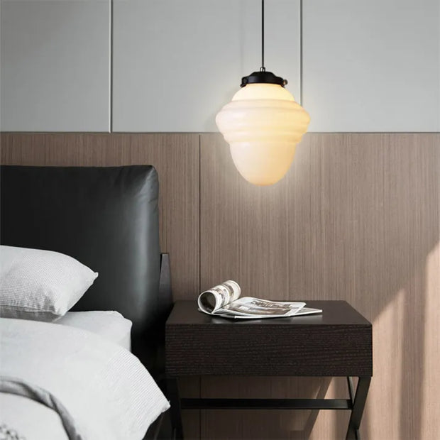Élégante suspension en verre blanc givré géométrique inspirée des vintage – Une touche d'élégance pour votre espace