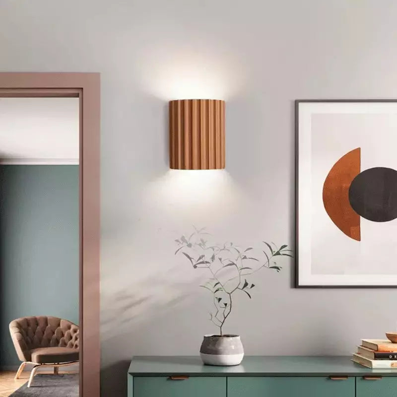 Chic wandlamp met geplooide lampenkap – Verhoog uw ruimte met moderne elegantie en zachte verlichting