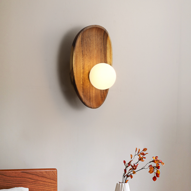 Elegant natural wood wall sconce – Embrace modern elegance with a warm organic ambiance