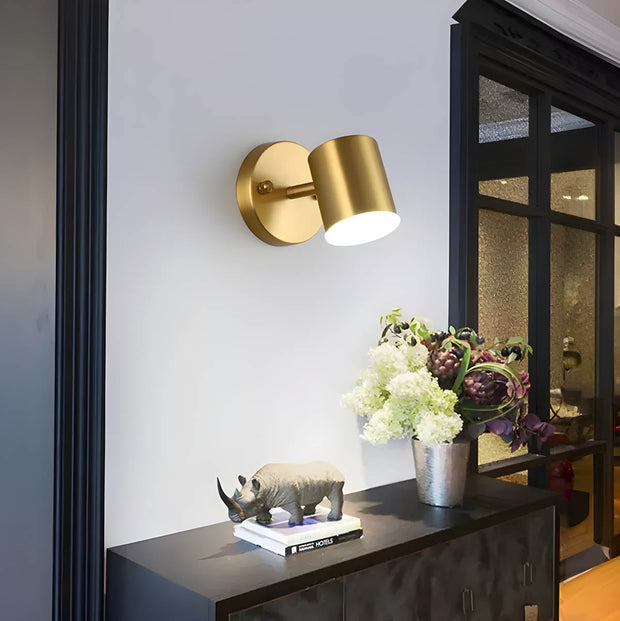 Elegant Nordic copper LED wall lamp – Contemporary style in iron and copper for a warm atmosphere