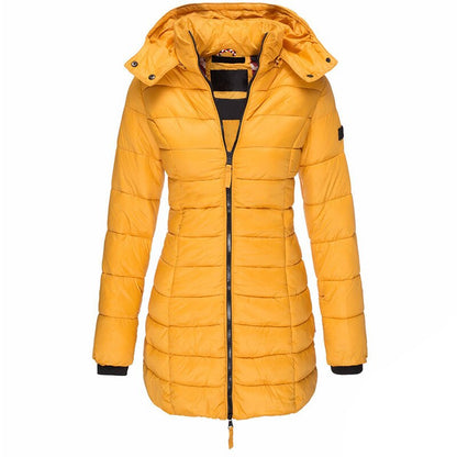 Veste d'hiver chic et confortable pour femmes avec capuche élégante pour une protection optimale