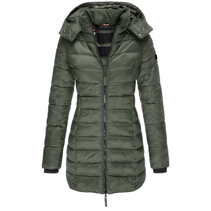 Veste d'hiver chic et confortable pour femmes avec capuche élégante pour une protection optimale