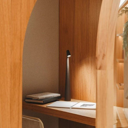 Lampe de table en aluminium rechargeable élégante - Design chic avec niveaux d'éclairage réglables