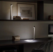 Elegant rechargeable aluminum table lamp - Chic design with adjustable lighting levels