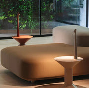 Elegant rechargeable aluminum table lamp - Chic design with adjustable lighting levels