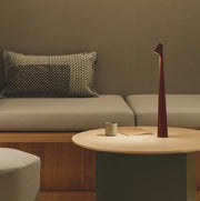 Elegant rechargeable aluminum table lamp - Chic design with adjustable lighting levels