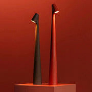 Elegant rechargeable aluminum table lamp - Chic design with adjustable lighting levels