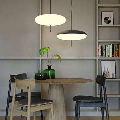 Élégante suspension LED respectueuse de l'environnement avec un design moderne en métal et acrylique