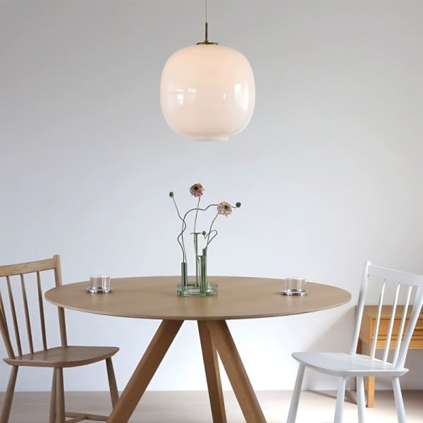 Elegant opal glass pendant – Embrace Nordic elegance for a chic home atmosphere