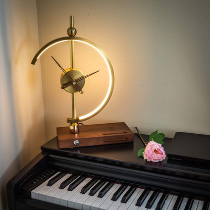 Lampe Horloge Moderne Élégante avec Chargeur Sans Fil - Esthétique Bois et Métal pour un Style de Vie Contemporain