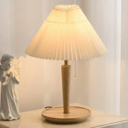 Timeless pleated wooden table lamp – A perfect blend of classic elegance and modern utility