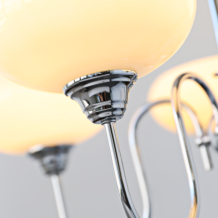 Exquisite glass and metal chandelier – Elevate your space with timeless sophistication