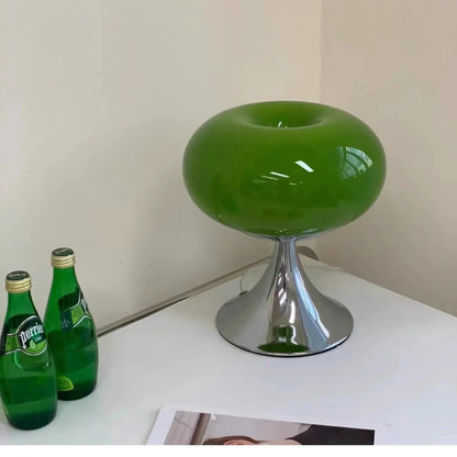 Elegant bordslampa inspirerad av Bauhaus – Vintage charm i glas och metall