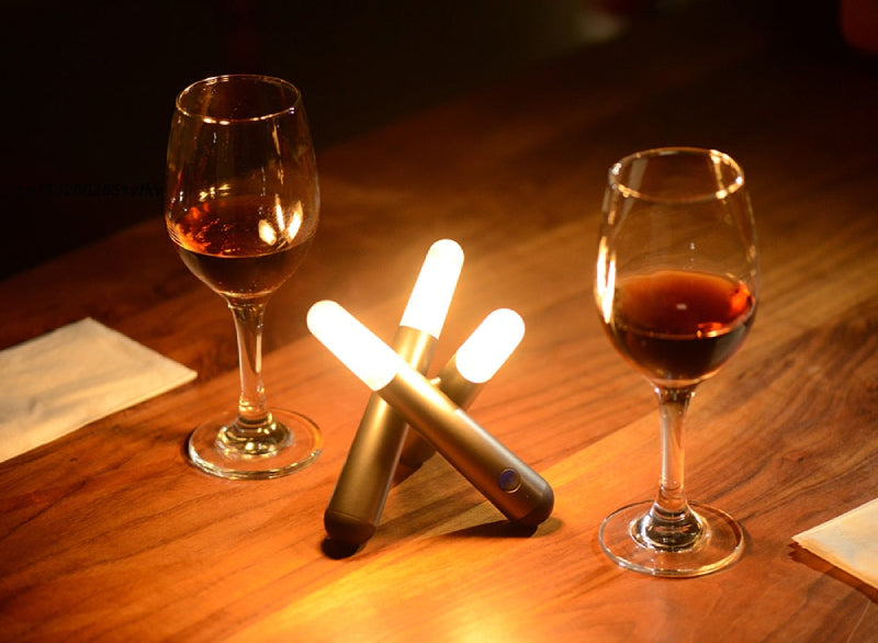 Portable LED glow sticks – Charming decorative lighting for a warm table ambiance