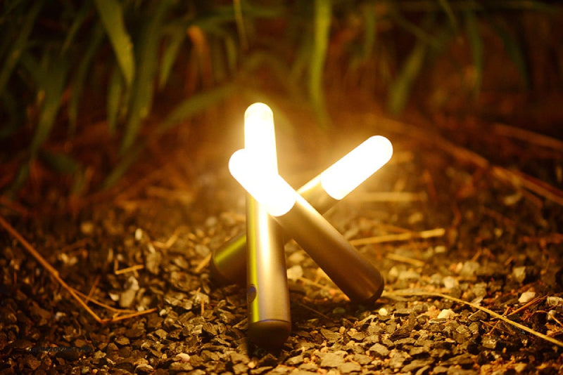 Portable LED glow sticks – Charming decorative lighting for a warm table ambiance
