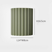Chic wall sconce with pleated lampshade – Elevate your space with modern elegance and soft illumination