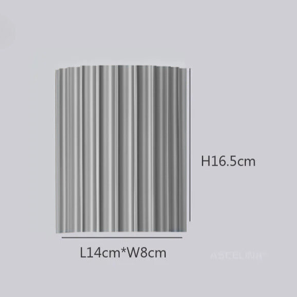 Chic wall sconce with pleated lampshade – Elevate your space with modern elegance and soft illumination