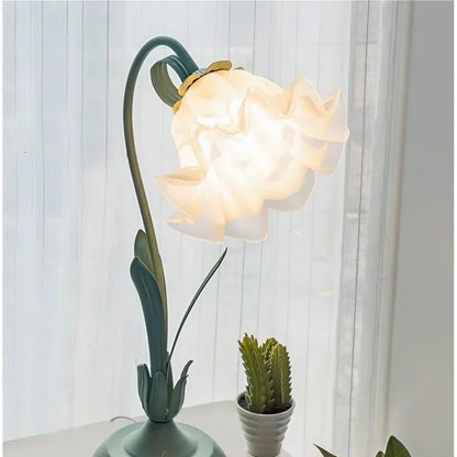 Lampe de table florale vintage charmante – Élégance inspirée de la nature et design fonctionnel