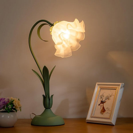 Lampe de table florale vintage charmante – Élégance inspirée de la nature et design fonctionnel