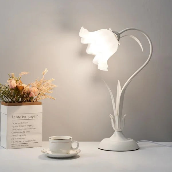 Lampe de table florale vintage charmante – Élégance inspirée de la nature et design fonctionnel
