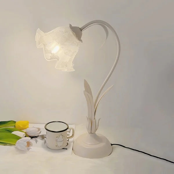 Lampe de table florale vintage charmante – Élégance inspirée de la nature et design fonctionnel