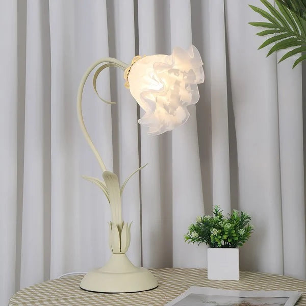 Lampe de table florale vintage charmante – Élégance inspirée de la nature et design fonctionnel