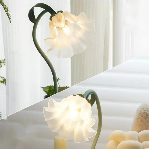 Charming vintage floral table lamp – Nature-inspired elegance and functional design