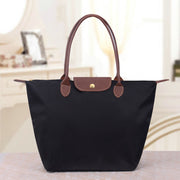 Oxford Chic Shoulder Bag – Effortless Style and Everyday Functionality