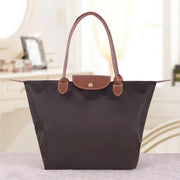 Oxford Chic Shoulder Bag – Effortless Style and Everyday Functionality