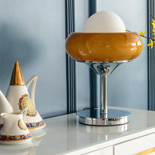Chic yellow Bauhaus glass table lamp – A fusion of vintage charm and contemporary style