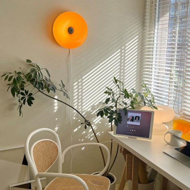 LED Lamp Inspired by Bauhaus in Donut Shape – Dimmable Desk and Wall Light with Contemporary Style and a Vintage Touch
