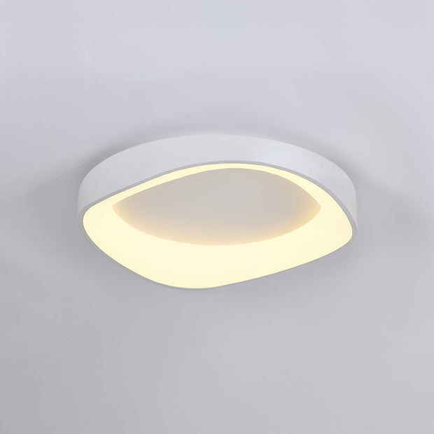 Chic Scandinavian LED ceiling light – Elegant wood and metal aesthetic with a soft glow